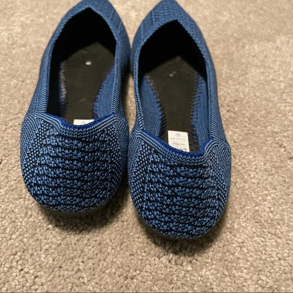 Retired Rothy’s Lapid Python Point - Picture 3 of 5